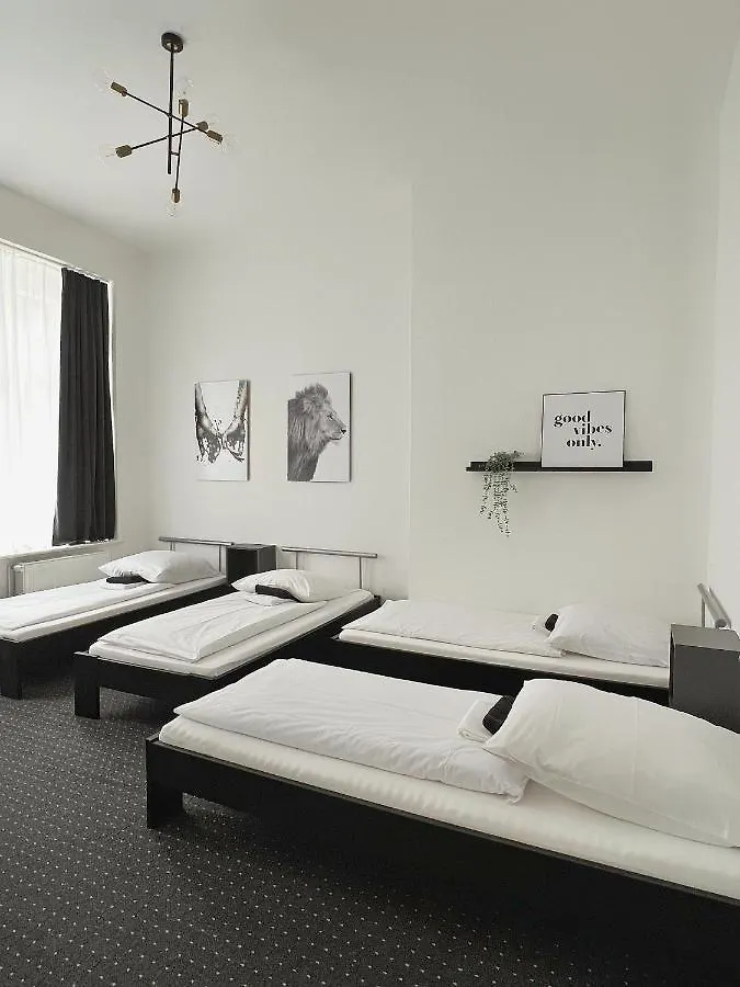 Hotel AVAlex Berlijn Duitsland