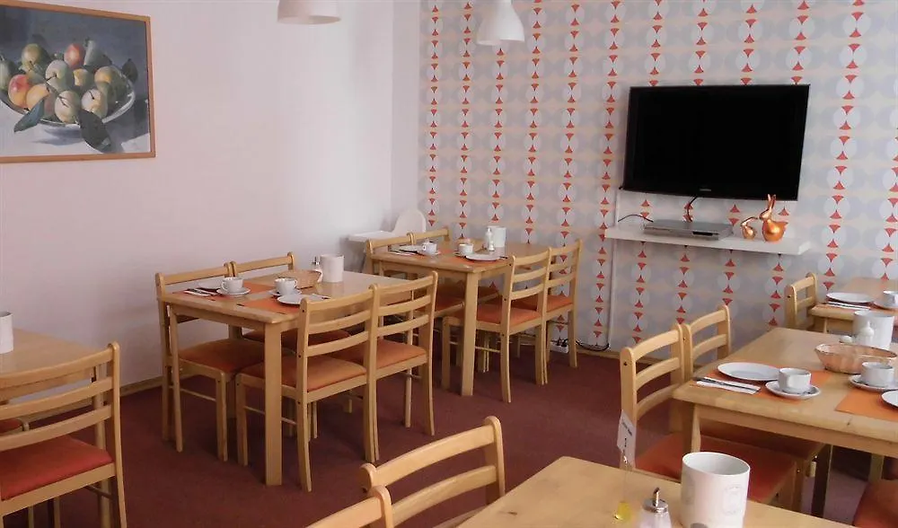 Hotel AVAlex Berlijn Duitsland